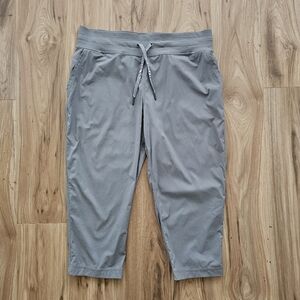 Lululemon Gray Drawstring Capri Pants Size 10